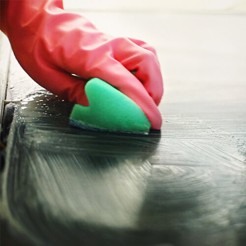 Effective Degreasers: Removing Contaminants for Pristine Surfaces